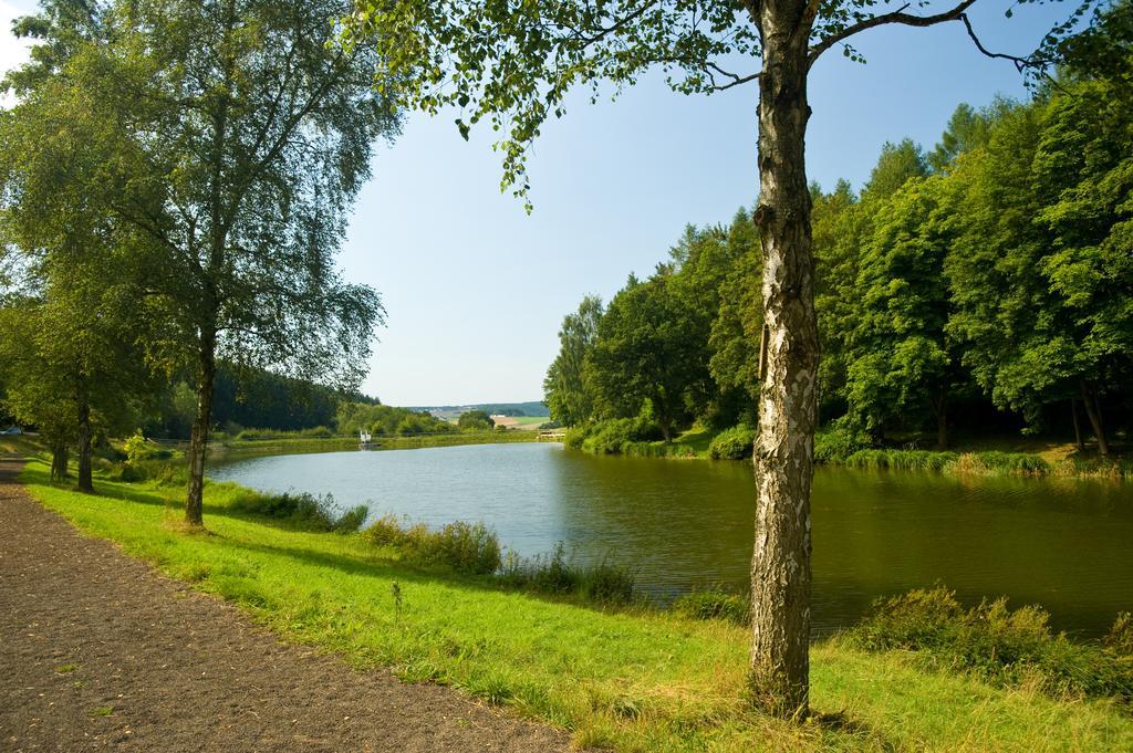 Seehotel Am Stausee 4 Sterne Superior Gerolstein Extérieur photo